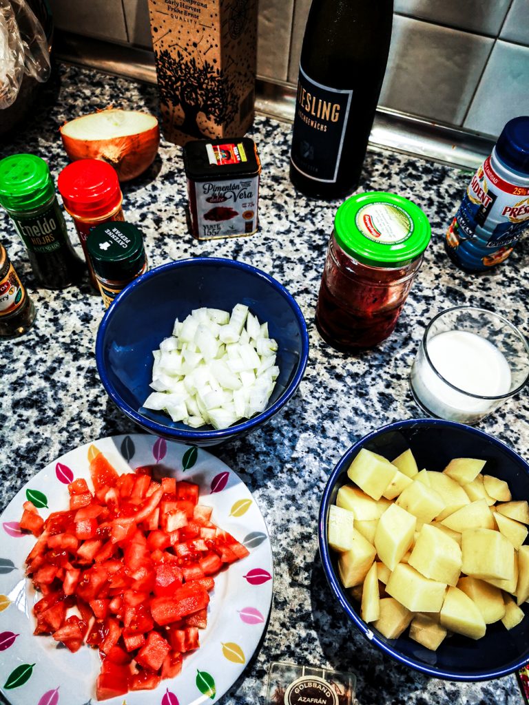 Acompañan en la salsa.