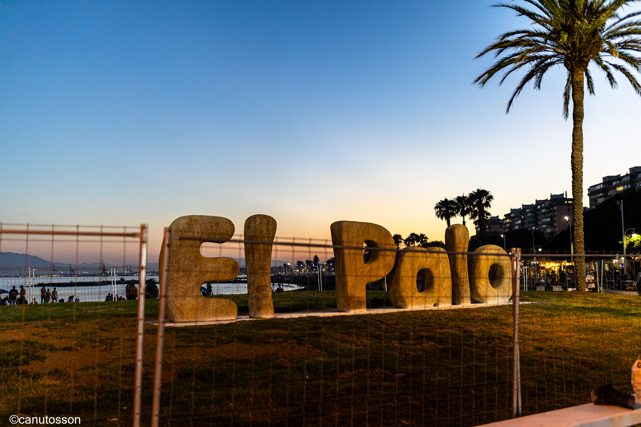 El Palo. Barrio popular y con tradición en las artes de la pesca.
