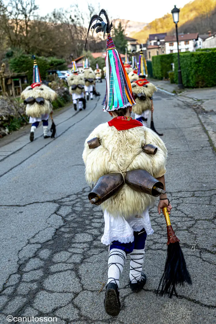 Traje de los Joaldunak