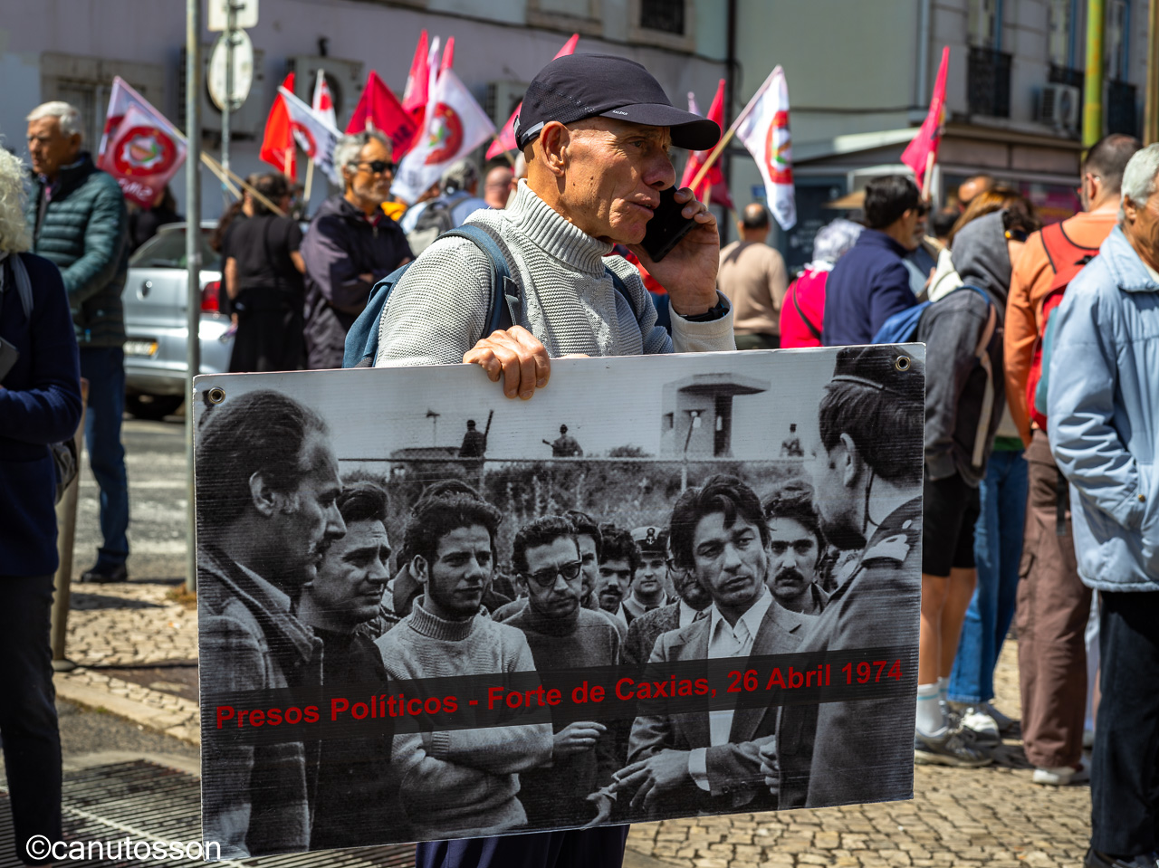 Los presos políticos del Forte de Caxias, 1974, Portugal.