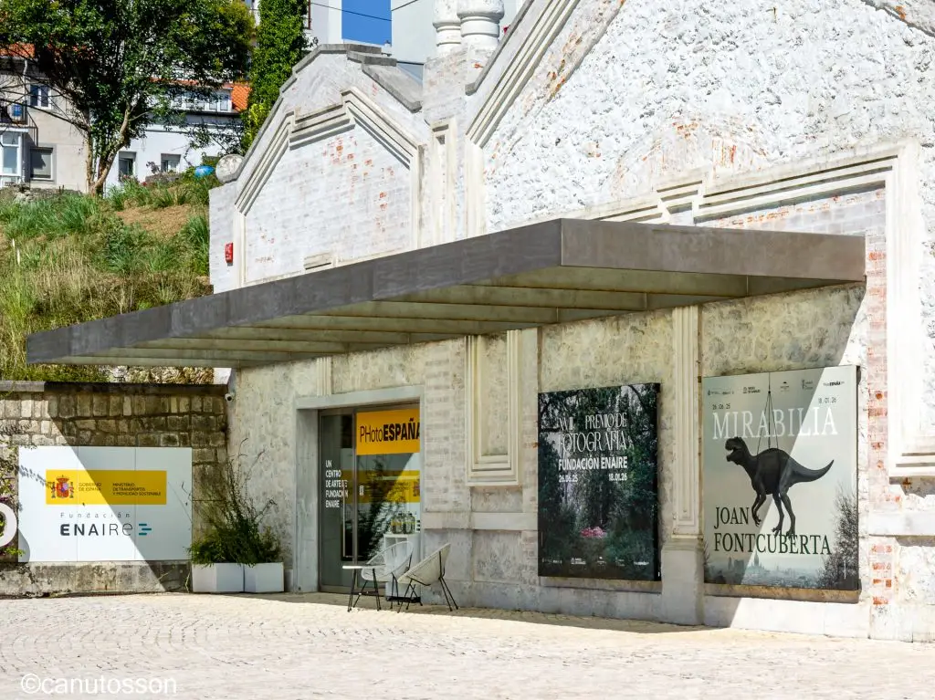 Mirabilia. Exposición Joan Fontcuberta en las Naves de Gamazo, Santander, Cantabria.