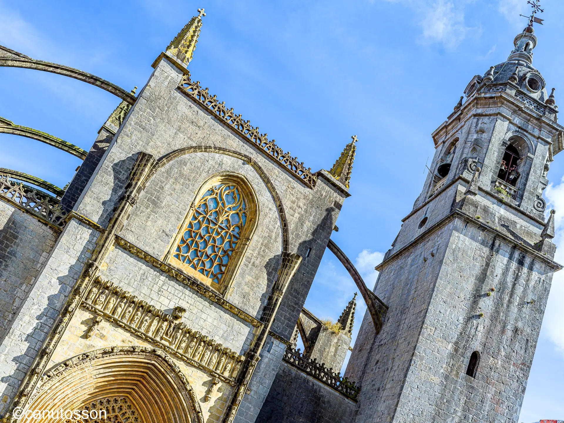 Fachada de la Basílica de Lekeitio.
